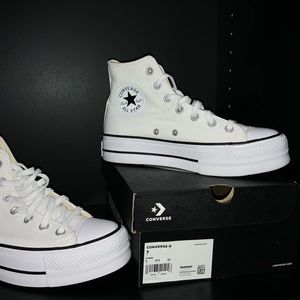 Converse
Chuck Taylor® All Star® Lift High Top Platform Sneaker